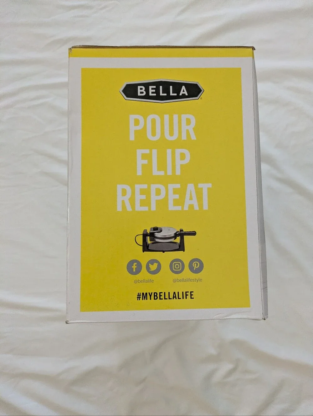 Bella Rotating Waffle Maker
